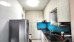 Blk 18B Buona Vista Court (Queenstown), HDB 3 Rooms #521618201